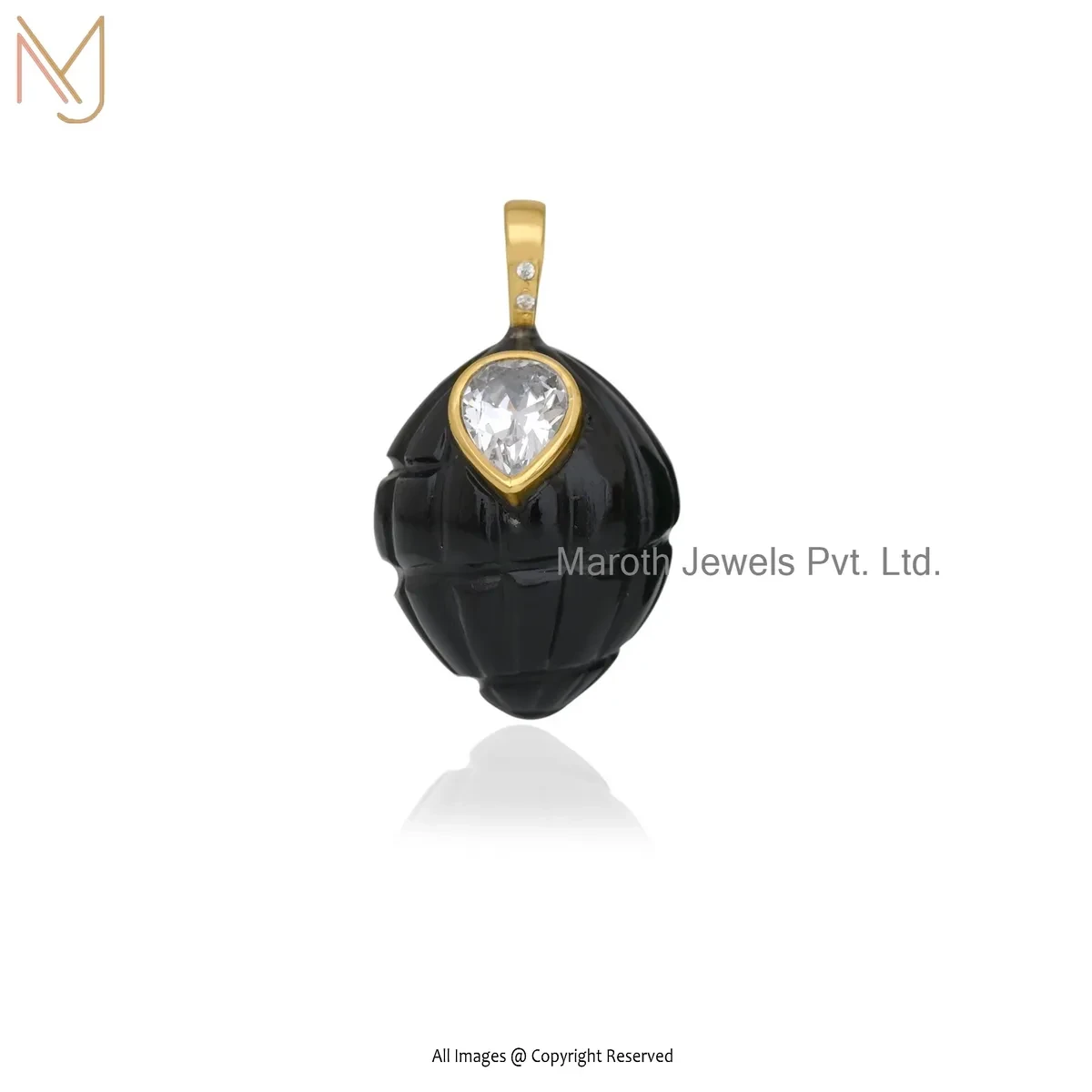 Private Lable 925 Silver Yellow Gold Plated Cubic Zircon & Black Onyx Gemstone Shell Pendant