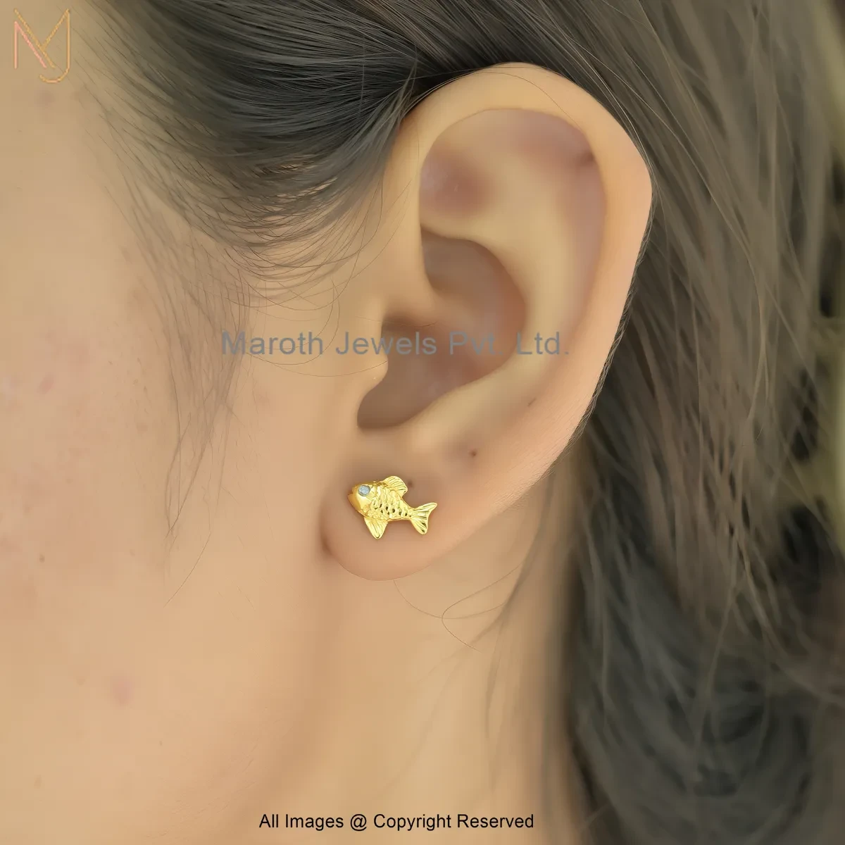 925 Silver Yellow Gold Plated Pave Diamond Gold Fish Stud Earring Manufacturer