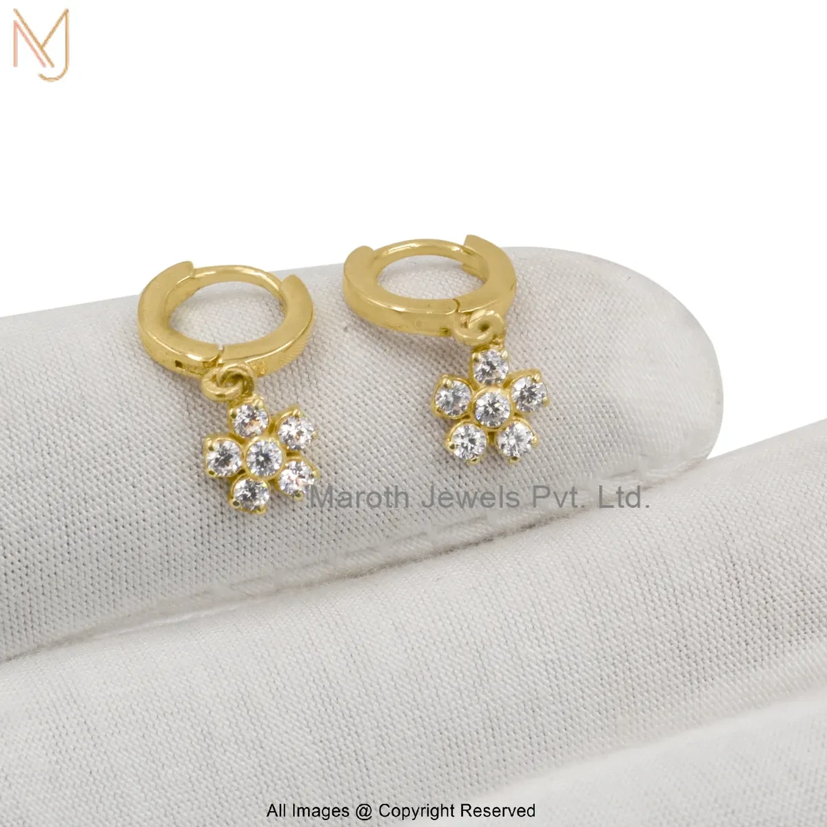 Private Lable 925 Silver Yellow Gold Plated Diamond Cubic Zircon Star Shape Drop Huggies Hoop Earring