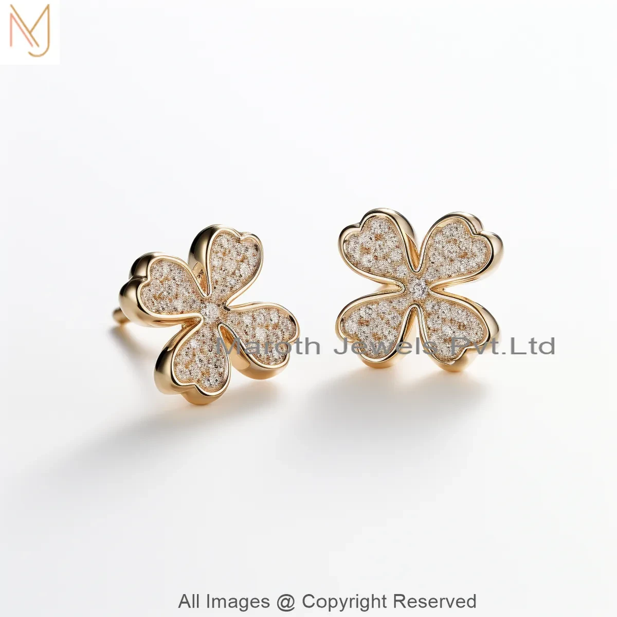 Private Lable 925 Silver Yellow Gold Plated Pave Diamond Moissanite Four Leaf Clover Stud Earring