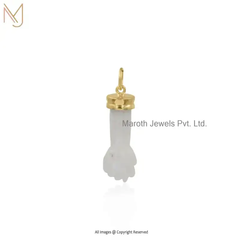 Private Lable 14K Yellow Gold Red Coral And Figa Hand Charm Pendant